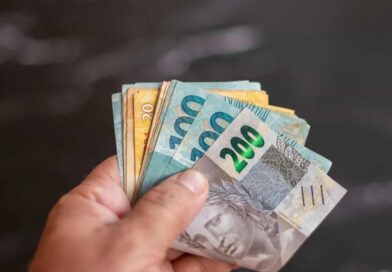 Total de brasileiros com dinheiro esquecido em bancos aumenta e 48 milhões podem sacar