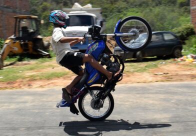 1º Moto Show é realizado em Baixa Grande e reúne praticantes de “Grau” de diversos municípios