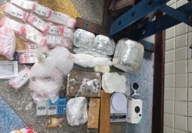 PM prende dupla suspeita de tráfico