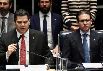 Senado prepara nova lei sobre impeachment de ministro do STF para rebater decisão de Gilmar