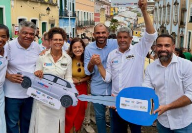 Ipirá recebe carro para Assistência Social